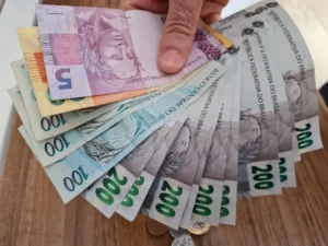 Descubra o empréstimo Omni